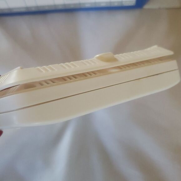 NWOT 701 Thermostat - Picture 11 of 13